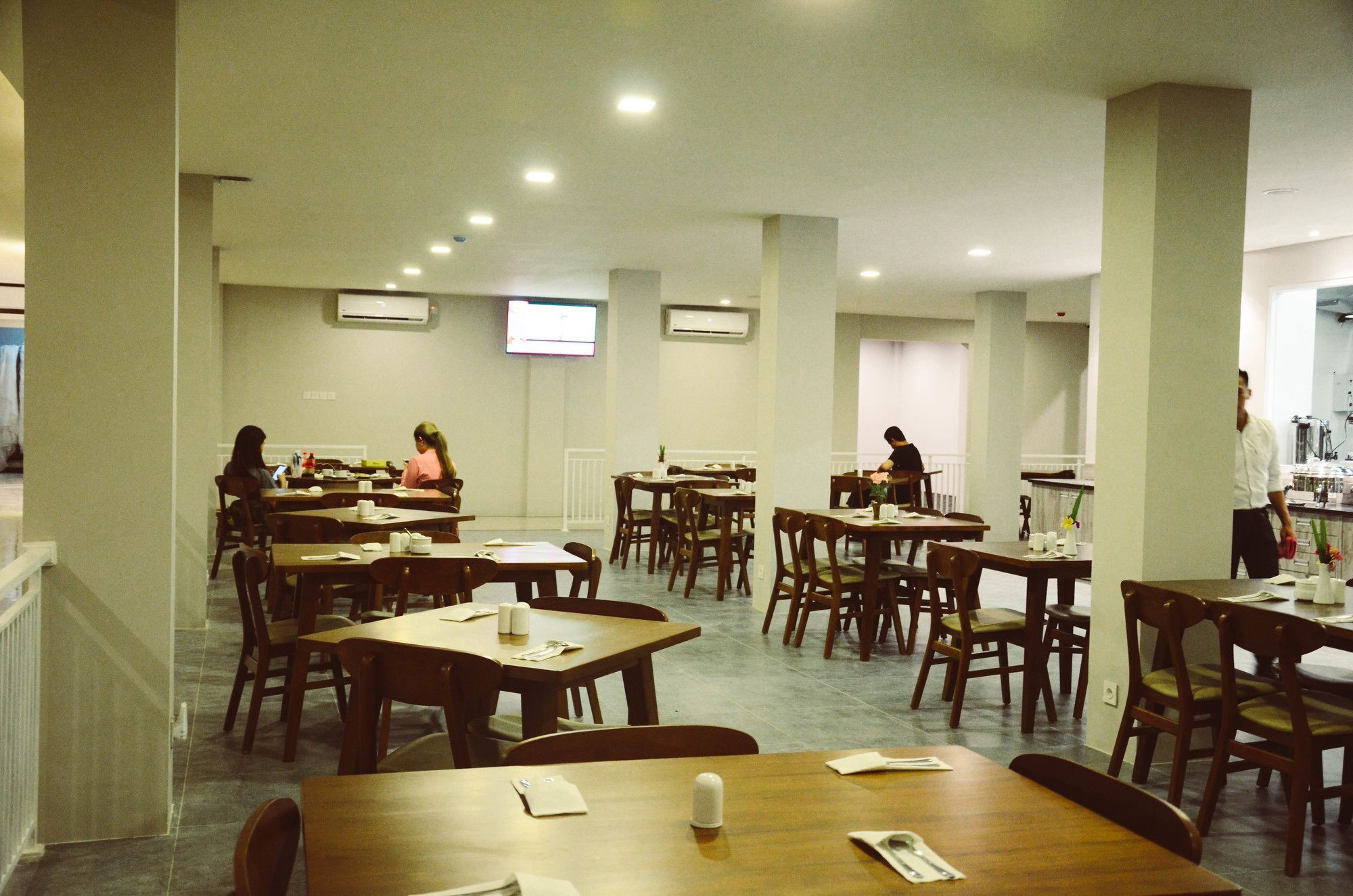 โรงแรมไอริช ปาเลมบัง ภายนอก รูปภาพ